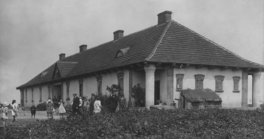 Budynek dla służby