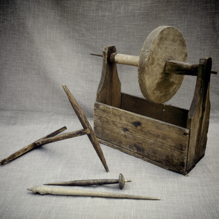 Przybory do przędzenia lnu