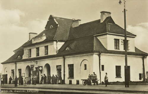 Dworzec w Modlinie