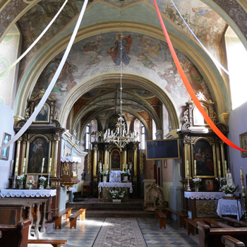 Wnętrze kościoła w Kozłowie