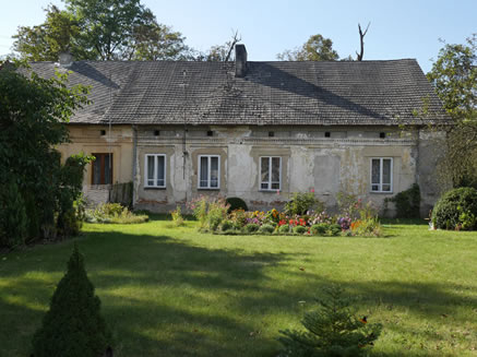 Oficyna pałacu we Włoszczowie